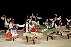 Danzas Folcloricas, Hungría